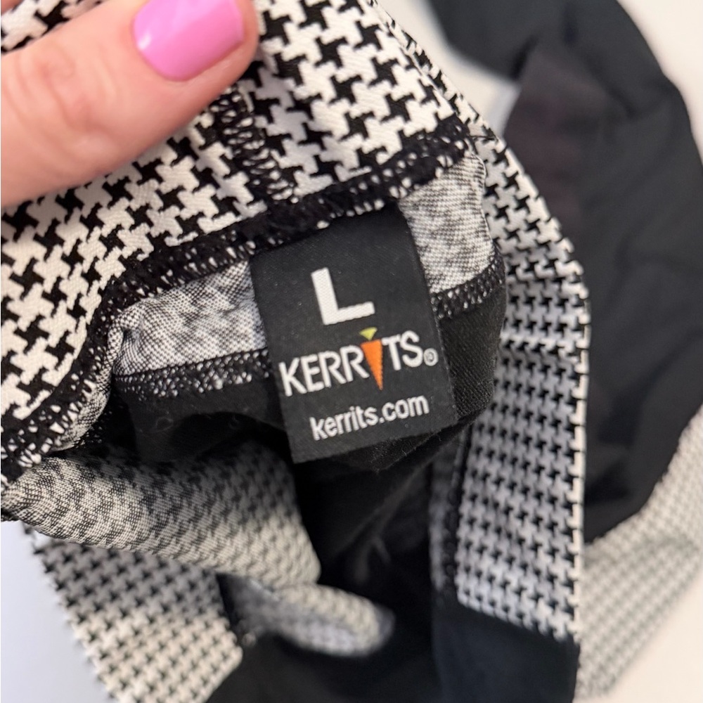 Kerrits Black & White Houndstooth Knee Patch Tights - Picture 4 of 5
